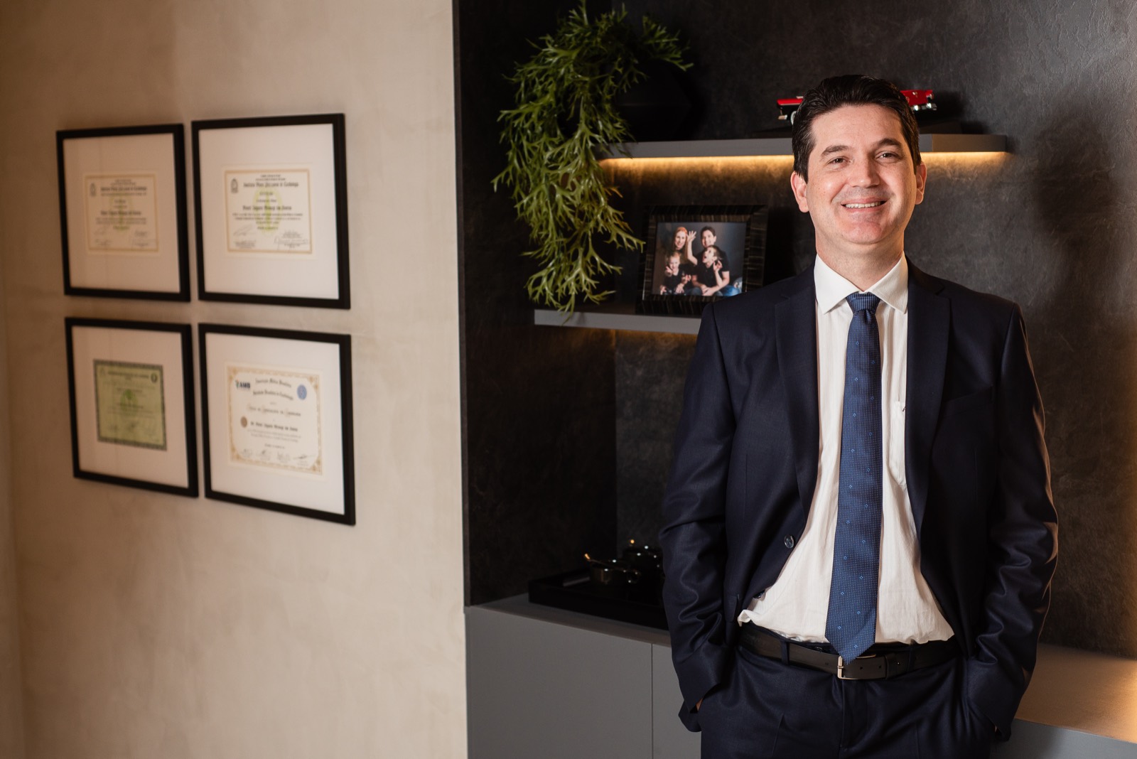 Dr. Daniel Message, cardiologista e diretor técnico da Afeto Maringá, no consultório